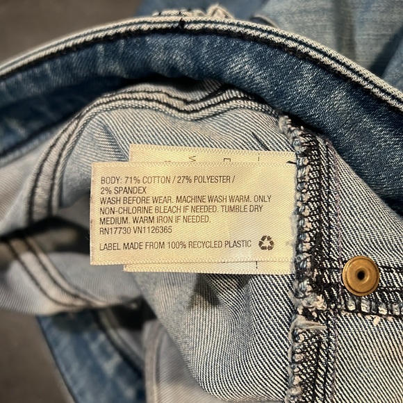 Universal Thread Jeans - Picture 6 of 6